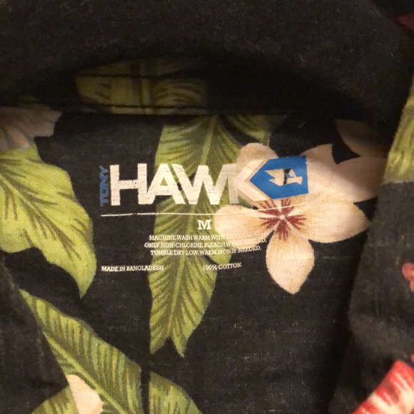 TonyHawk Hawaiian Button Up Shirt - Picture 2 of 2